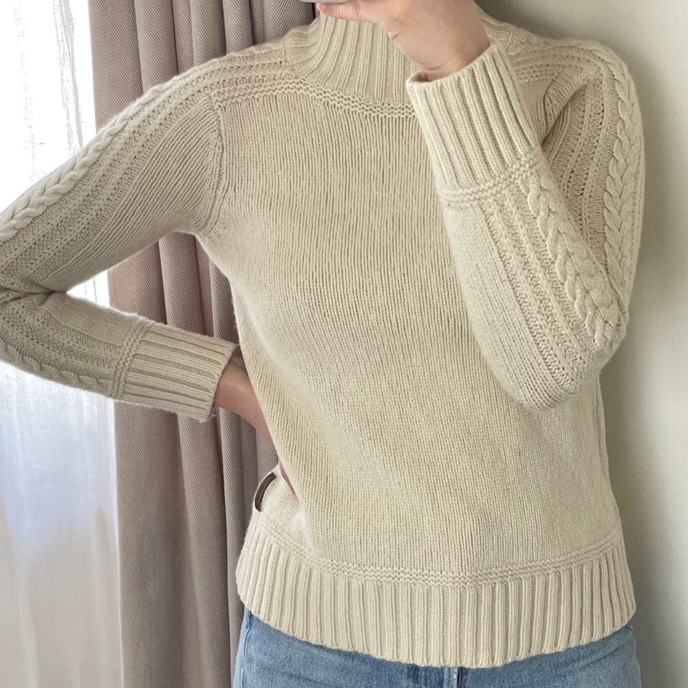 Beige/Cream Roots Knit Sweater (Size Small)